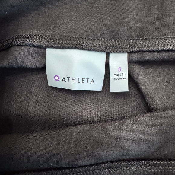 Athleta Black Flare Skort Athletic Skirt Built In Shorts Womens Size 8 - Picture 5 of 5